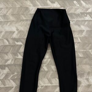 ALO Yoga Black Leggings Essential Bottoms